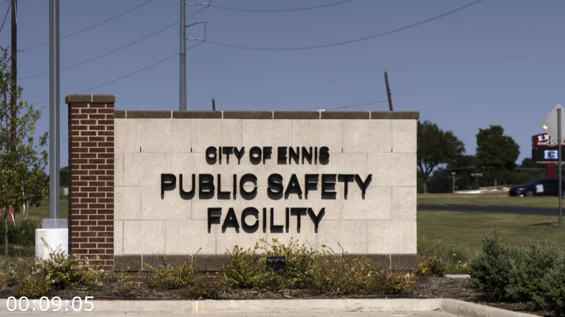 [Image: ME17WHYE_o.png]