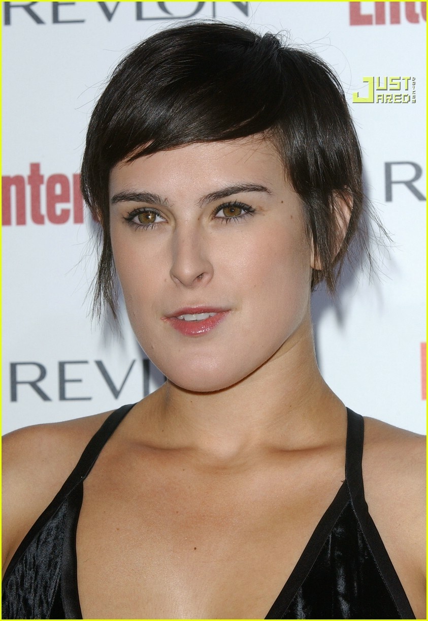 rumer-willis-ew-pre-emmy-party-04.jpg