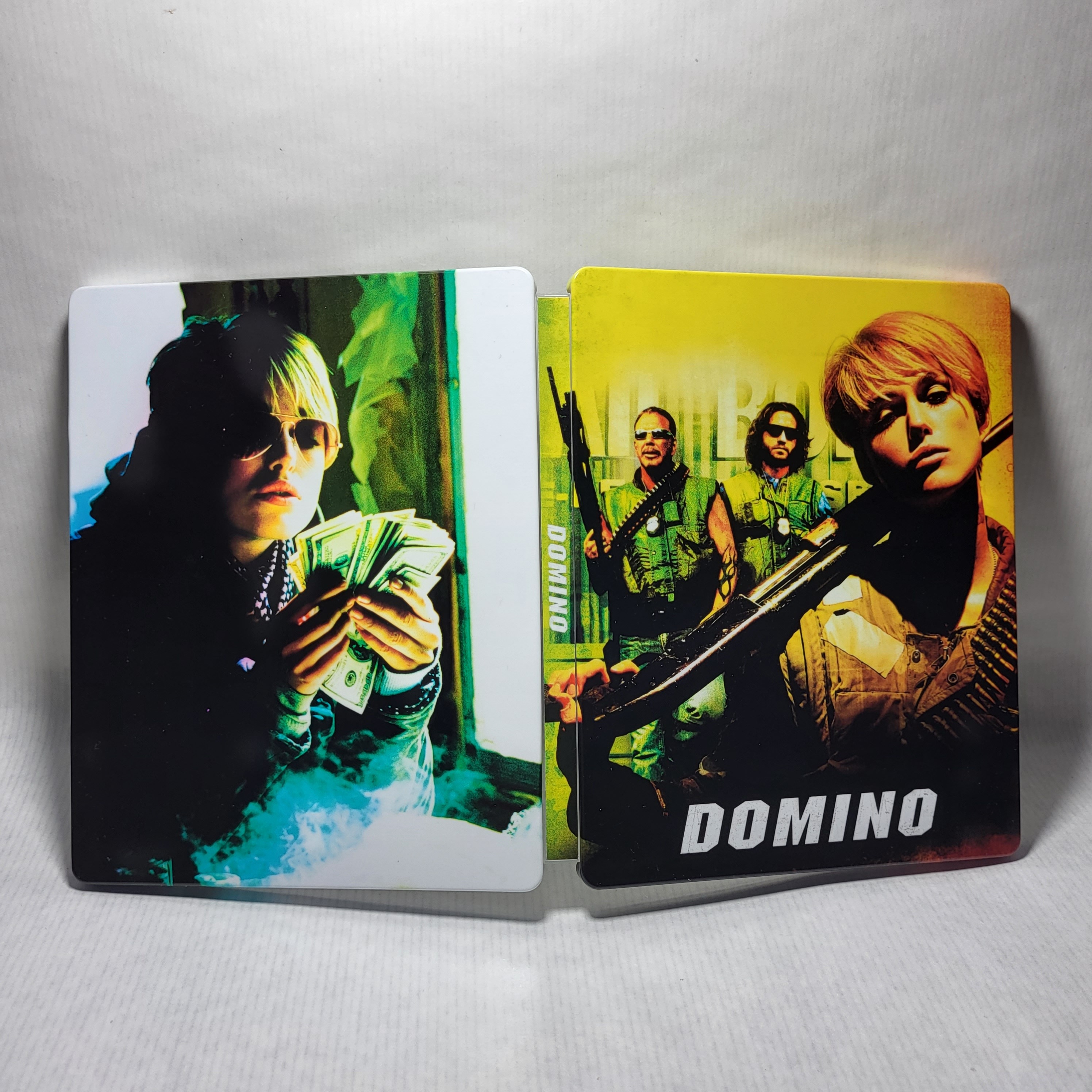Domino (3).jpg