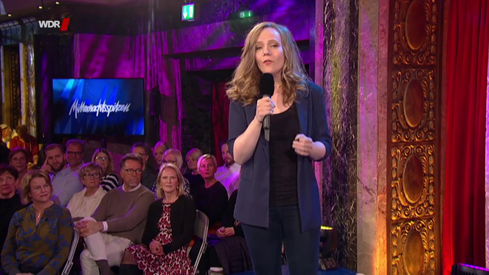 Sarah Bosetti - °WDR Mitternachtsspitzen° 07.11.2021 - 123X Caps_118.png
