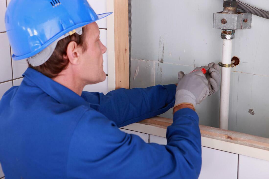 Interior plumbing in Villas.jpg