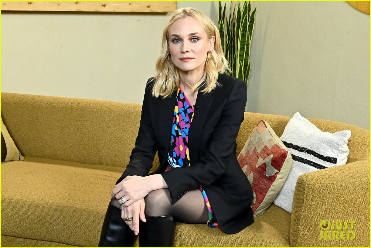 kiernan-shipka-diane-kruger-swimming-with-sharks-sxsw-premiere-46.jpg