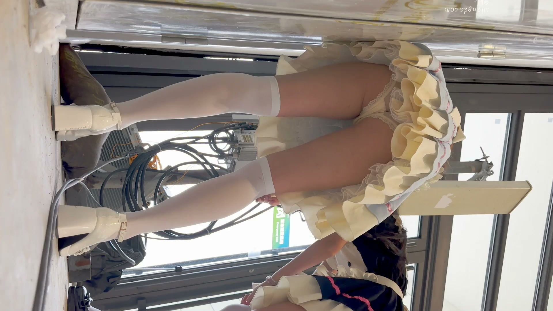 Upskirt – Asia Girl No.496