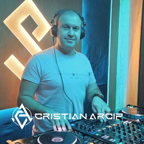  Cristian Arcip - Progressive Vibes 004 (2024-01-04) 