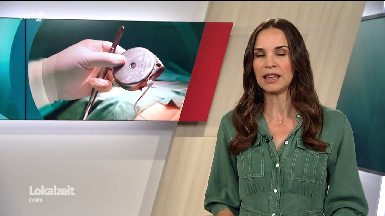Kristina Sterz - °WDR Lokalzeit OWL° 20.06.2024 - 128X Caps_97.png