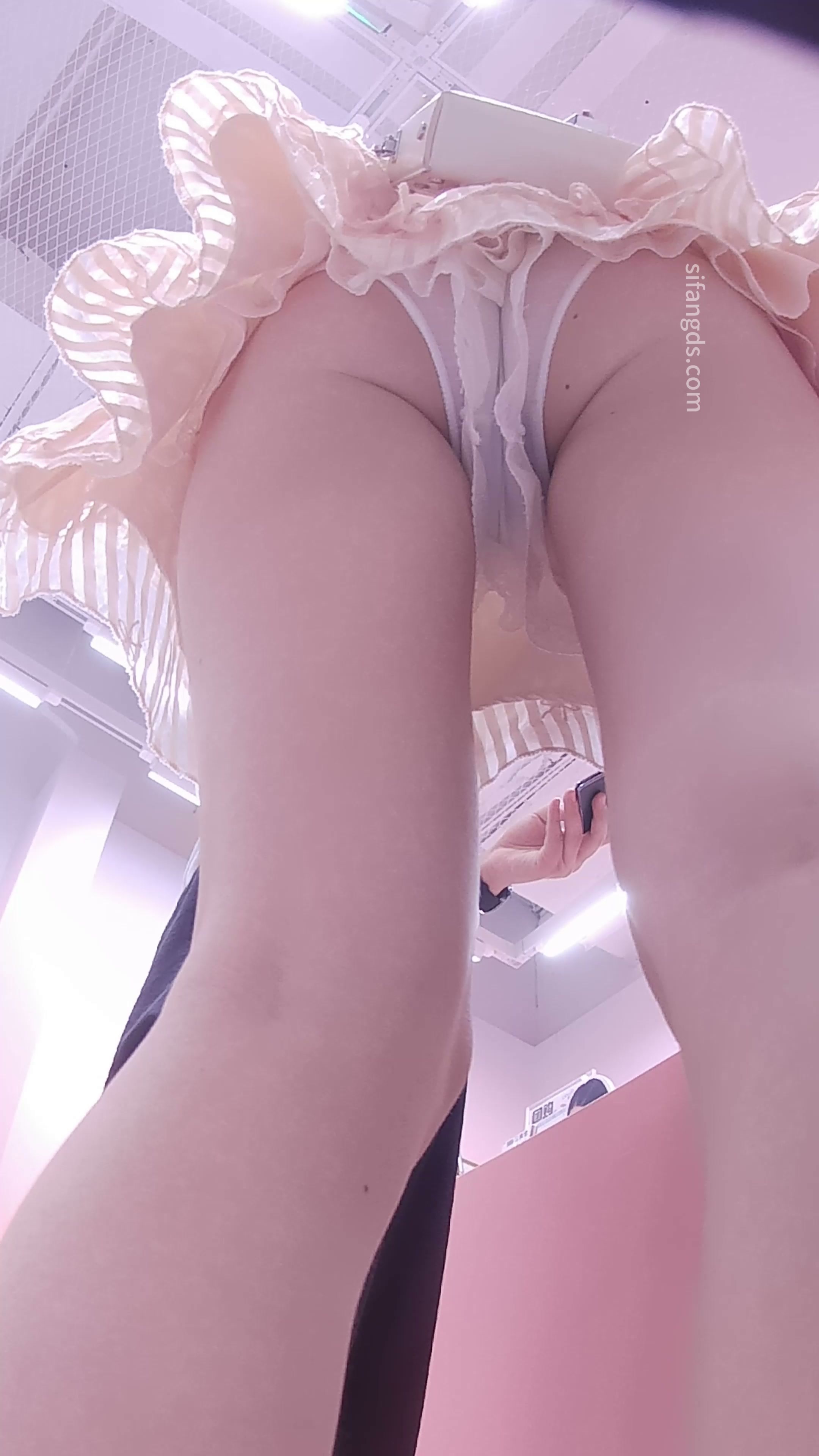 Upskirt – Asia Girl No.441