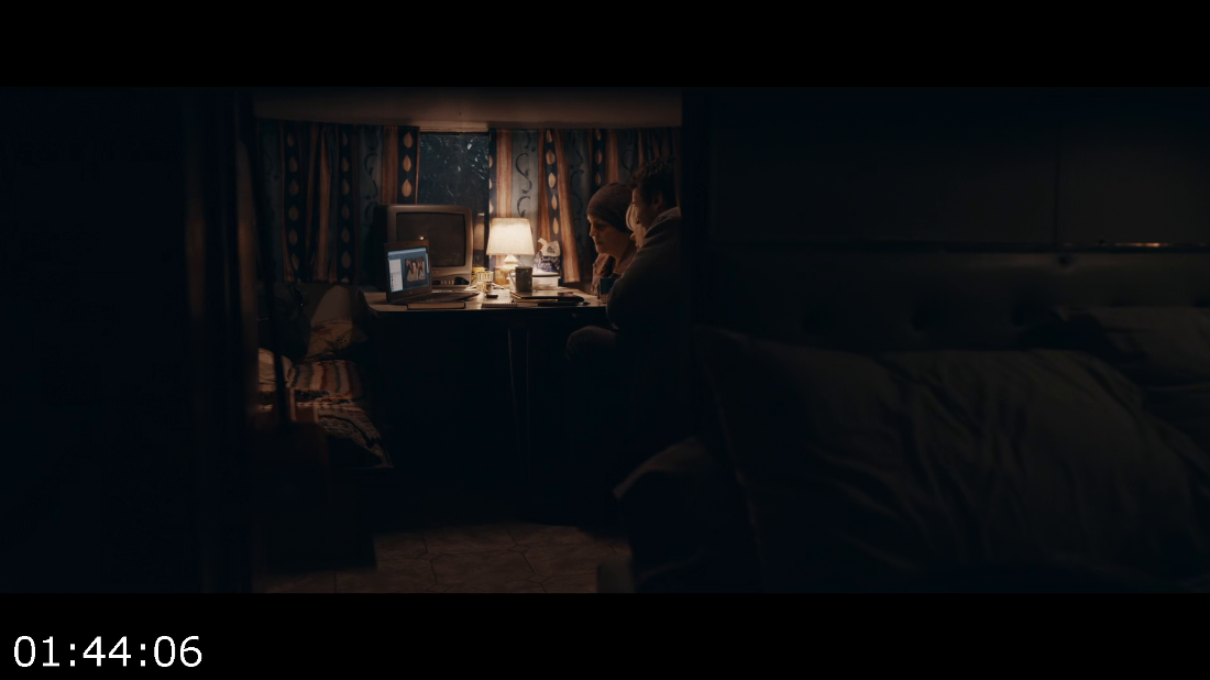 [Kép: ME1A4HL5_o.png]