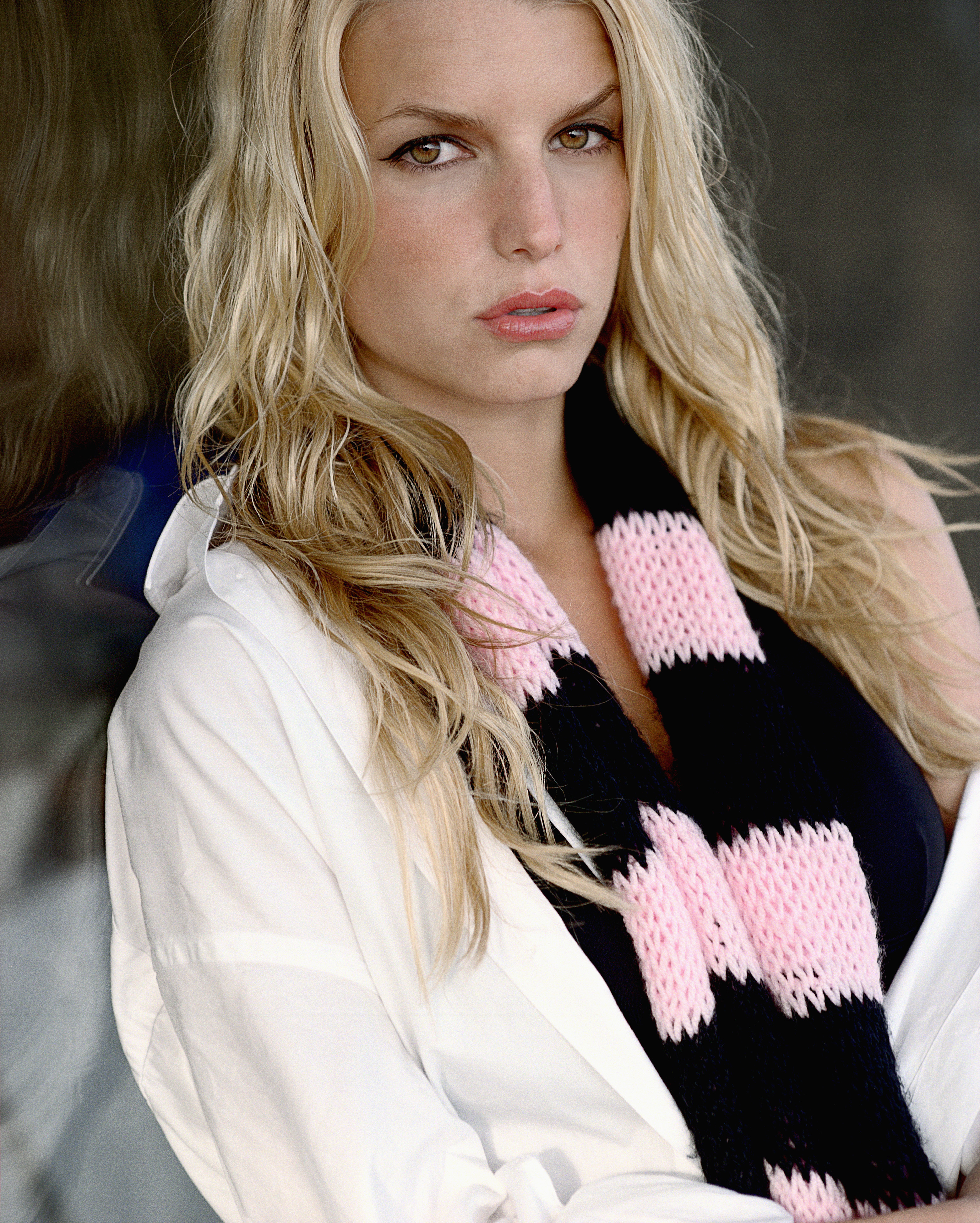 Jessica_Simpson_Photoshoot_for_Blender_2003__6_.jpg