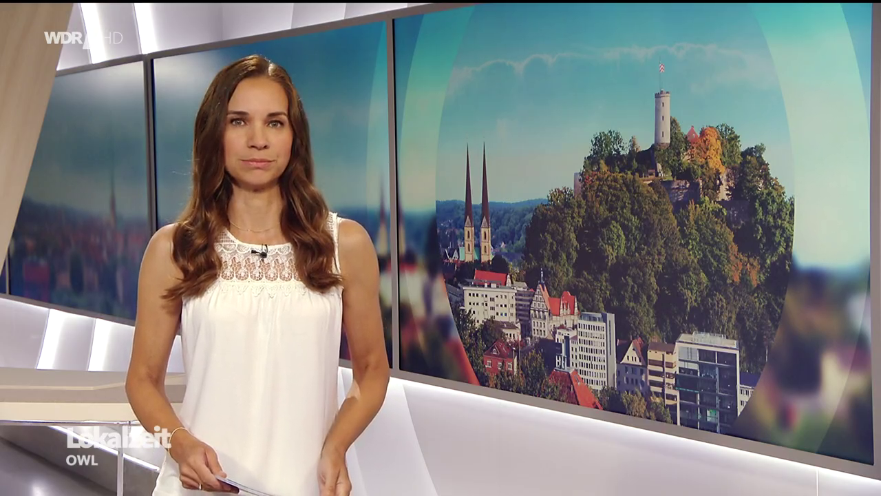 Kristina Sterz - °WDR Lokalzeit OWL° 19.08.2024 - 136X Caps_41.png