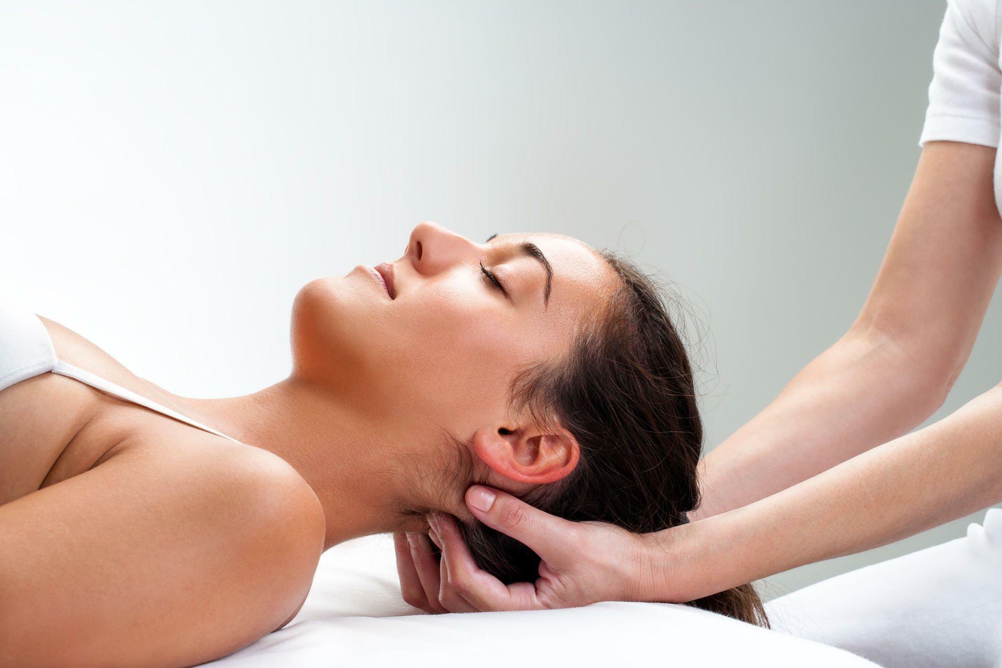 Top Chiropractor in Downers Grove IL.jpg
