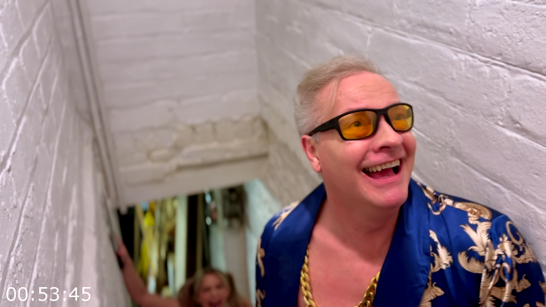 [Kép: ME19V00W_o.png]