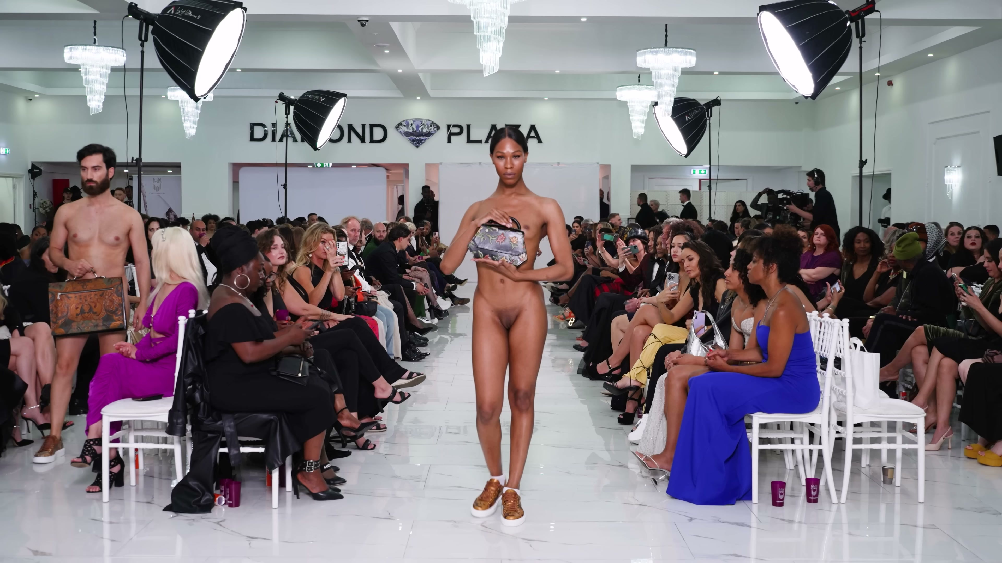 Isis Fashion Awards No.12