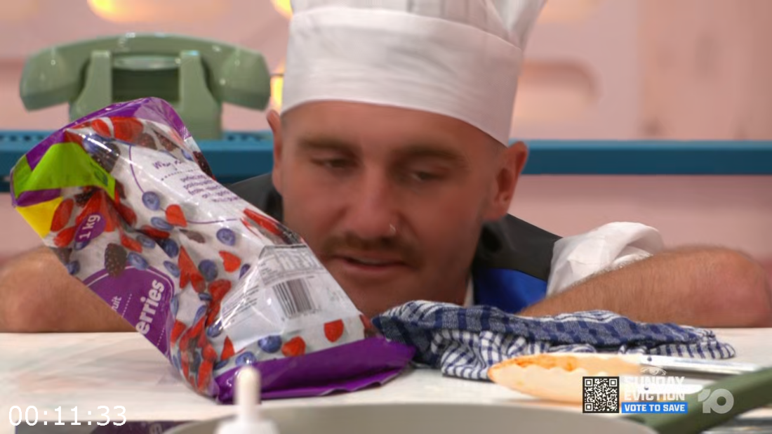 [Image: ME182SO7_o.png]