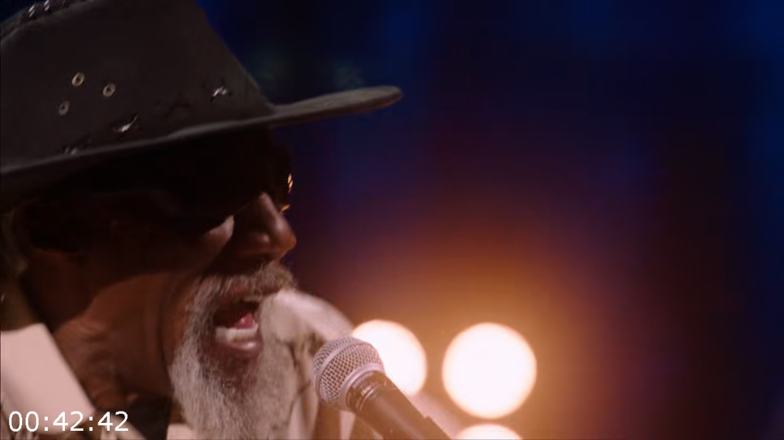 [Image: ME17L7ZZ_o.png]