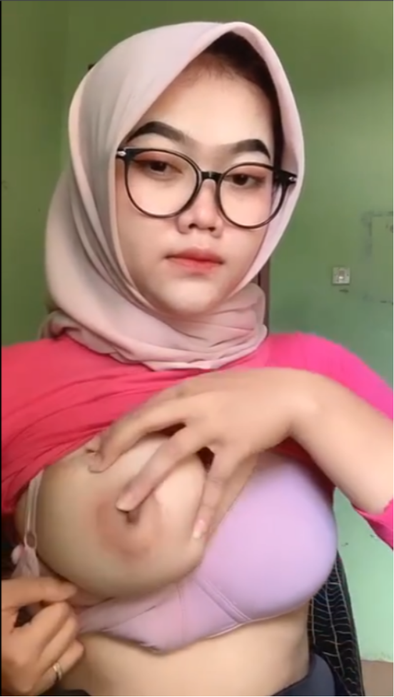 Akira Hajime Seleb Tiktok Blunder Hijab