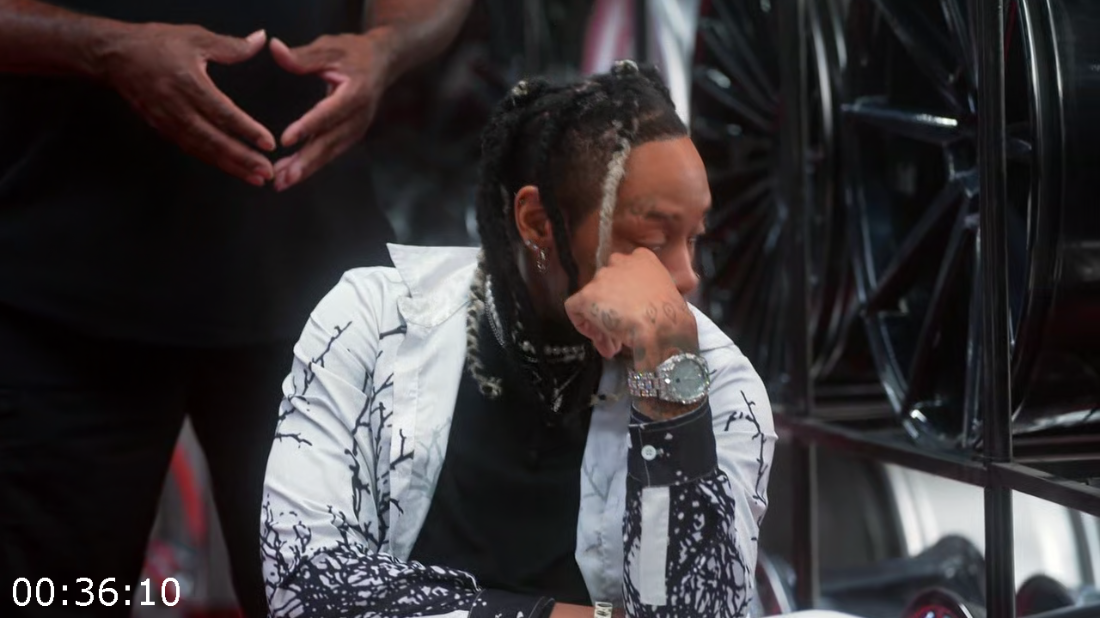 [Image: ME17F4NU_o.png]