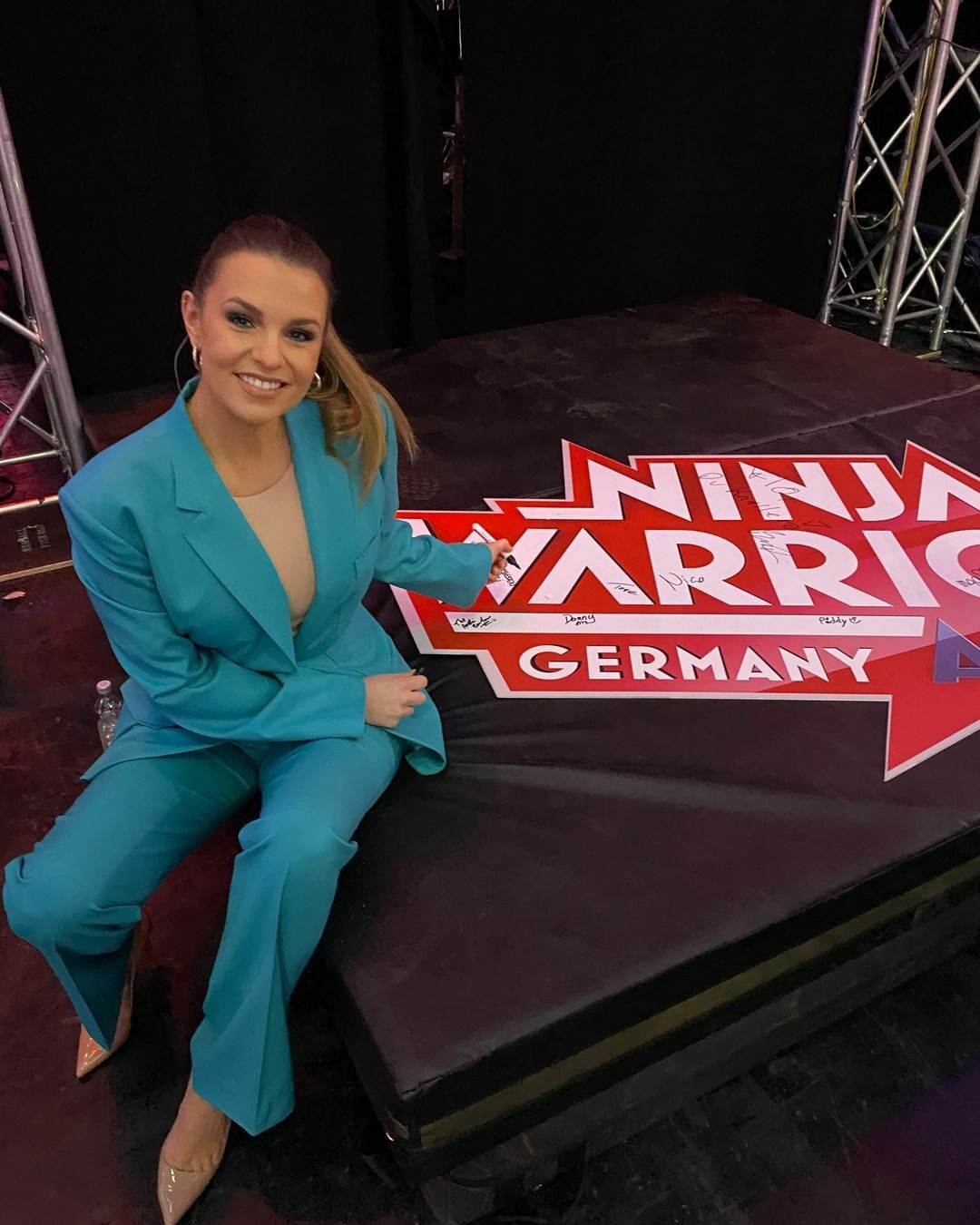 laurawontorra_Ninja_13.jpg