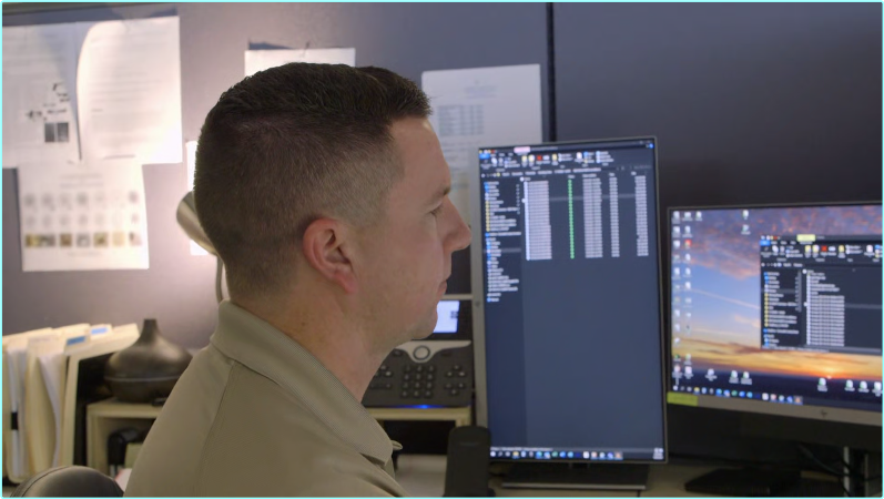 [Image: ME17HME4_o.png]