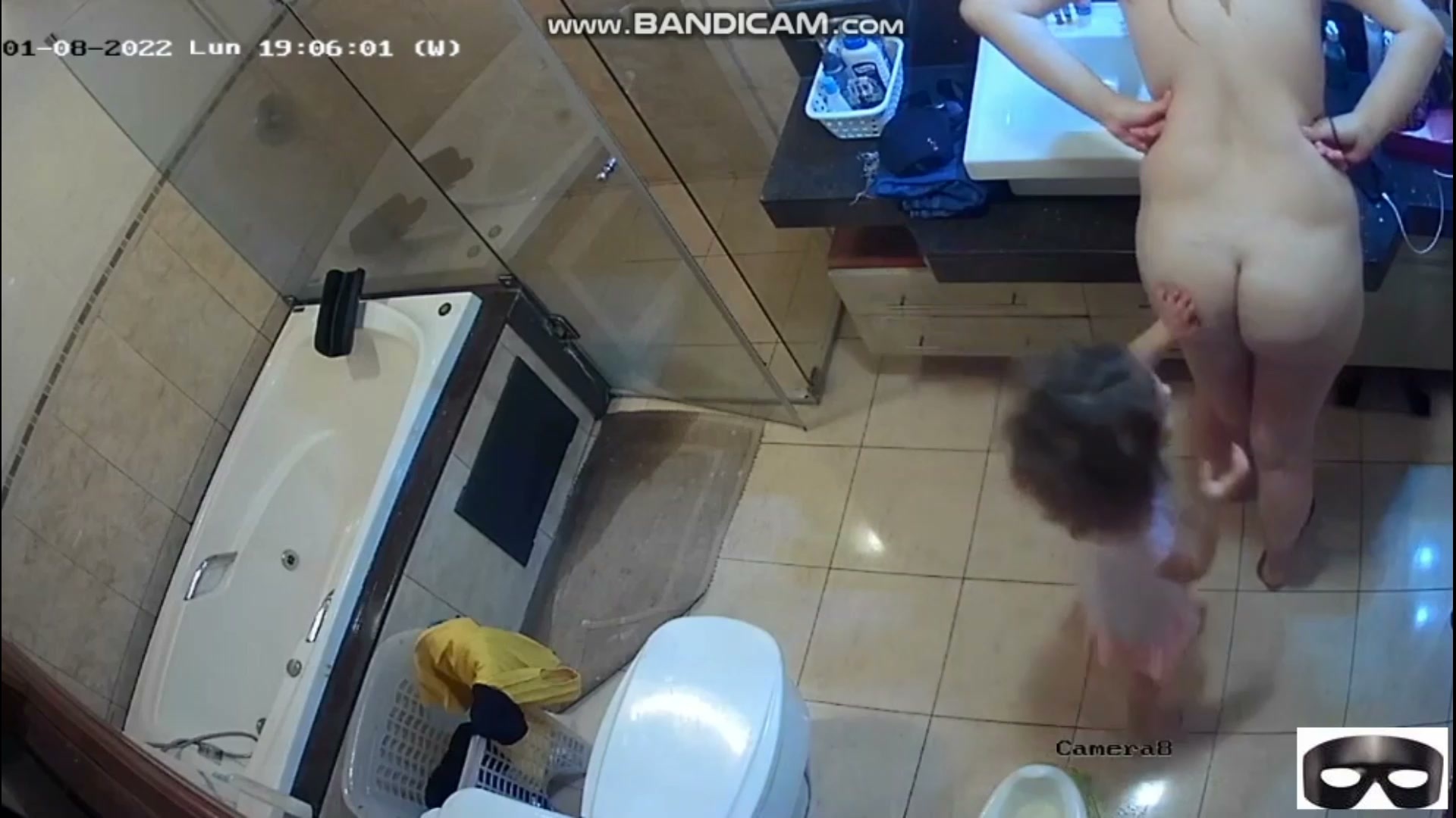 PREMIUM – Special Voyeur – Mother And Child No.8