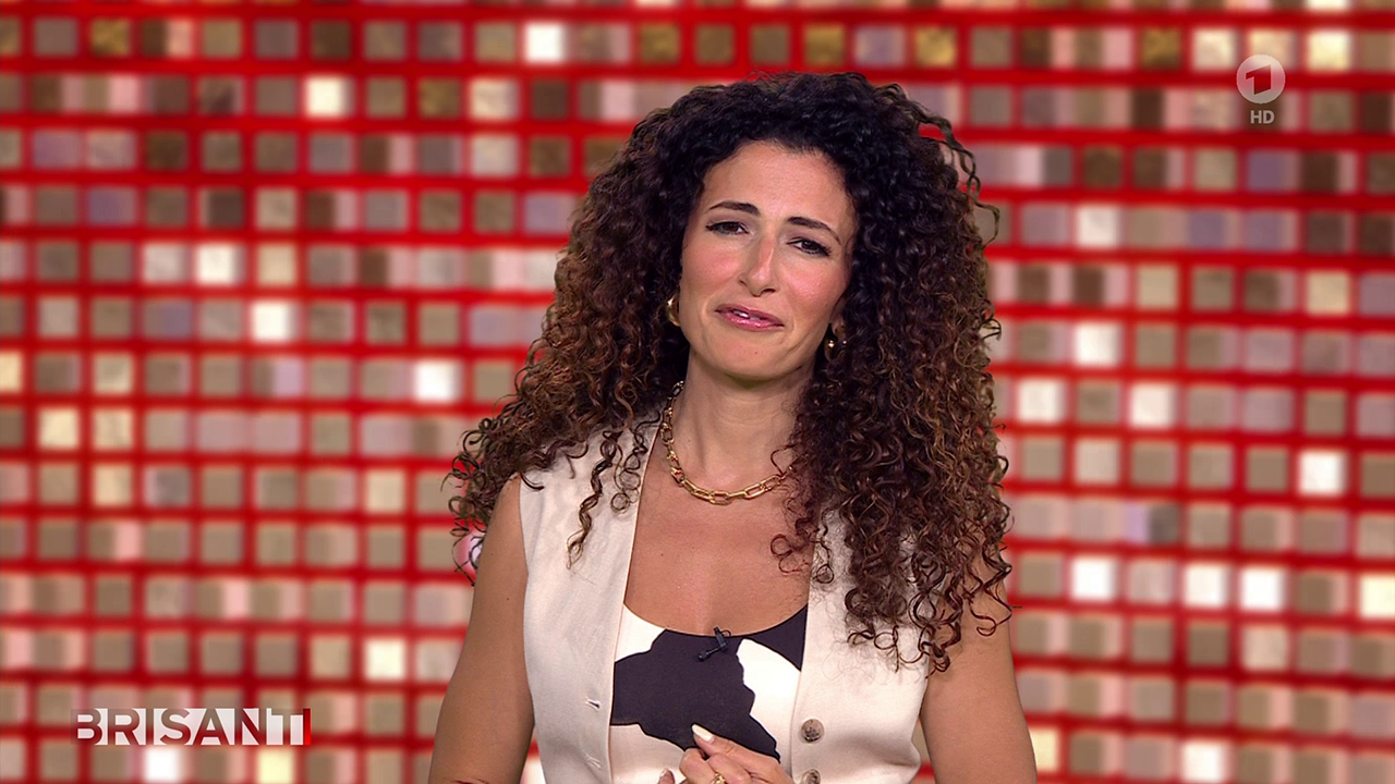 Marwa Eldessouky - °ARD BRISANT° 12.07.2023 - 102X Caps_70.png