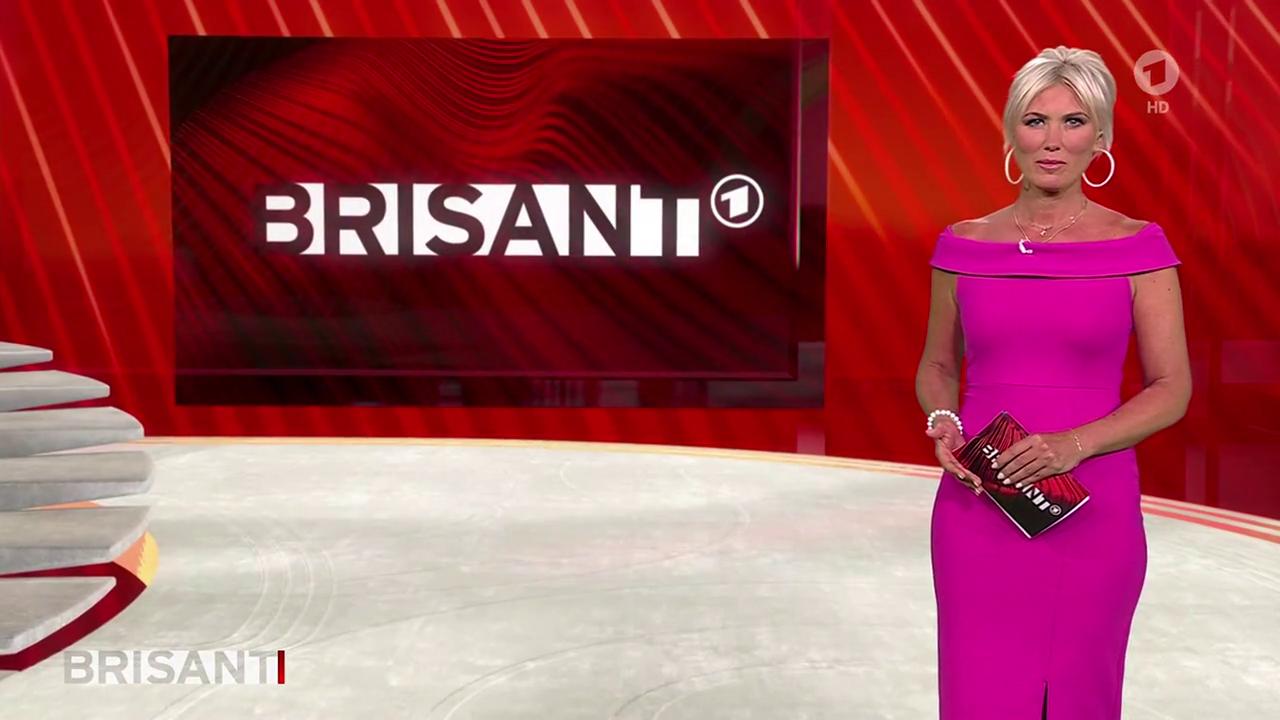 Kamilla Senjo - °ARD BRISANT° 15.07.2024 - 112X Caps_53.png