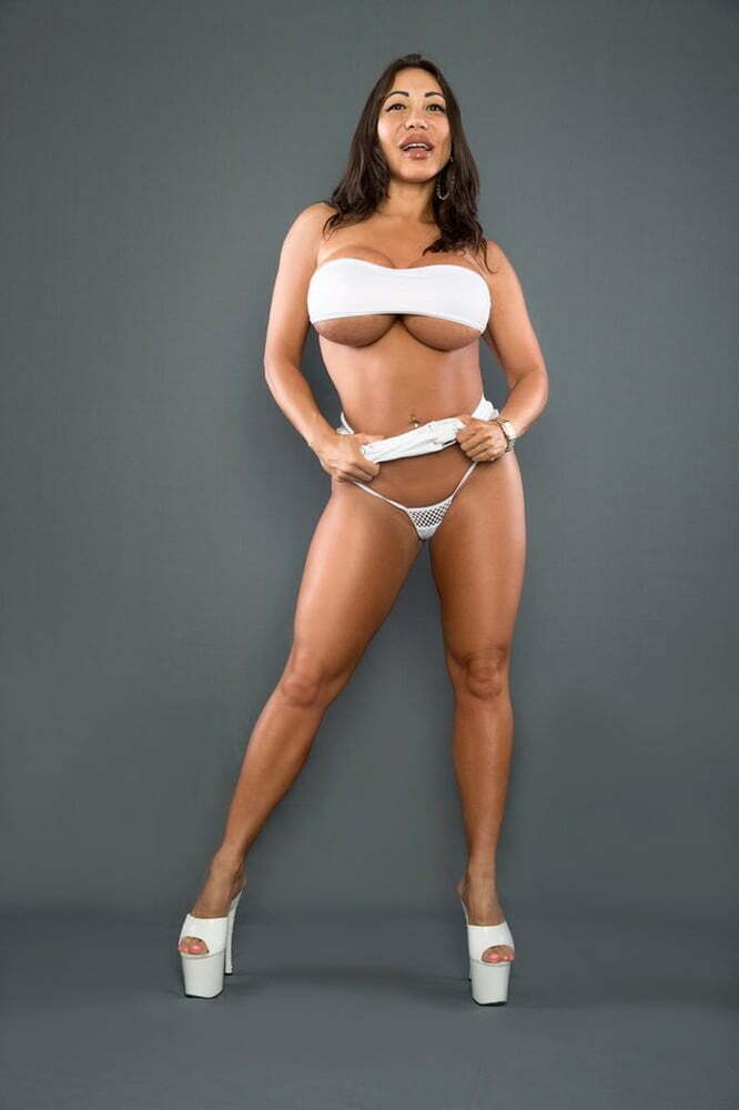 ava devine, ava divine and eva devine in answer #1838574