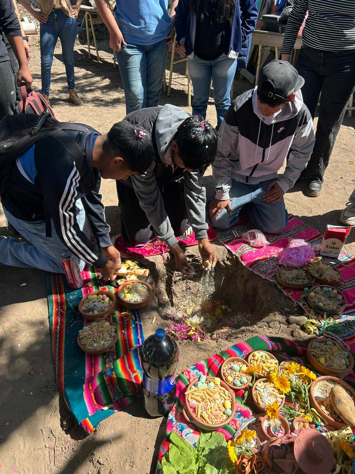 Estudiantes trabajando