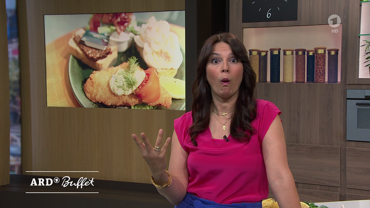 Fatma Mittler-Solak - °ARD Buffet° 31.07.2023 - 81X Caps_65.png