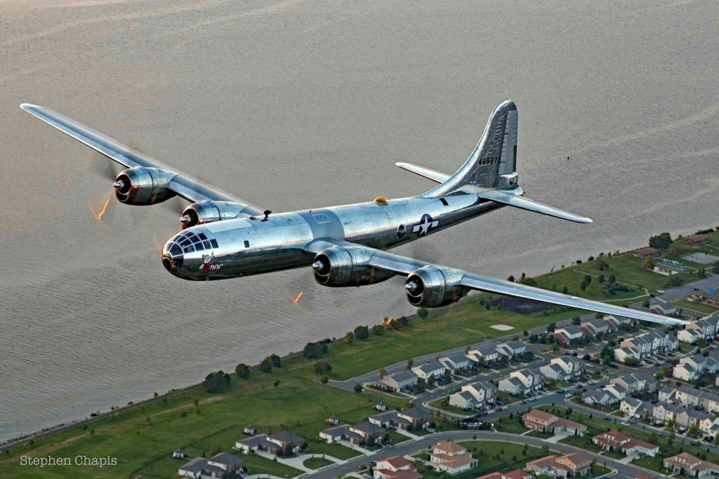 ME125N8B_o.jpg