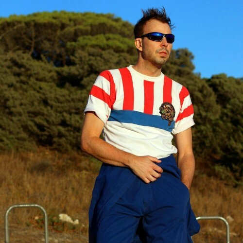  Christianoshi - Number One (2025) 