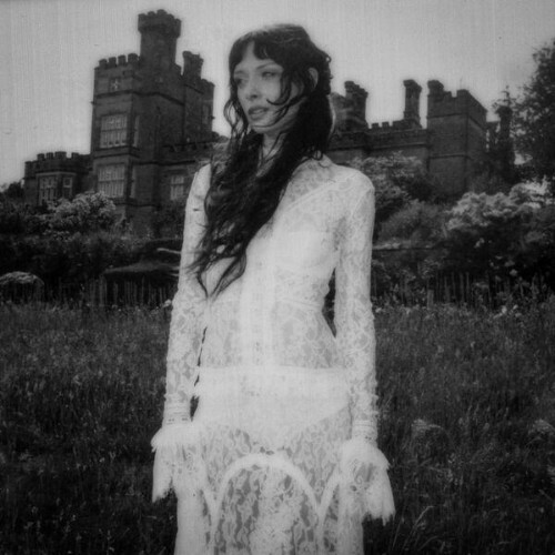 Holly Humberstone — it's a real Cruel World (2026)