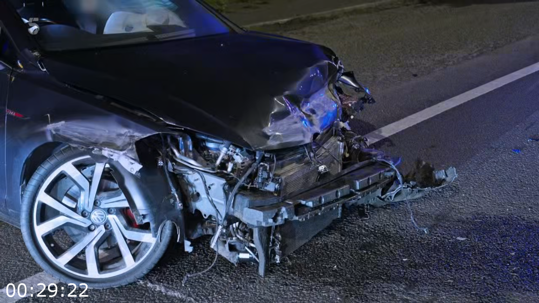 [Image: ME16O1WL_o.png]