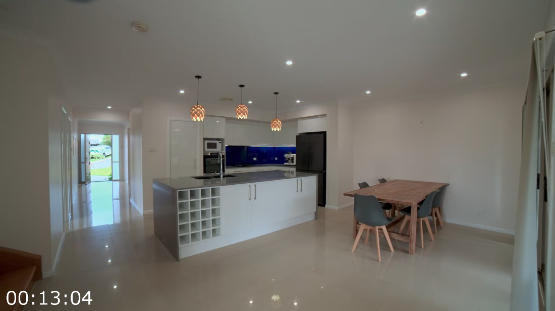 [Image: ME17O0RX_o.png]