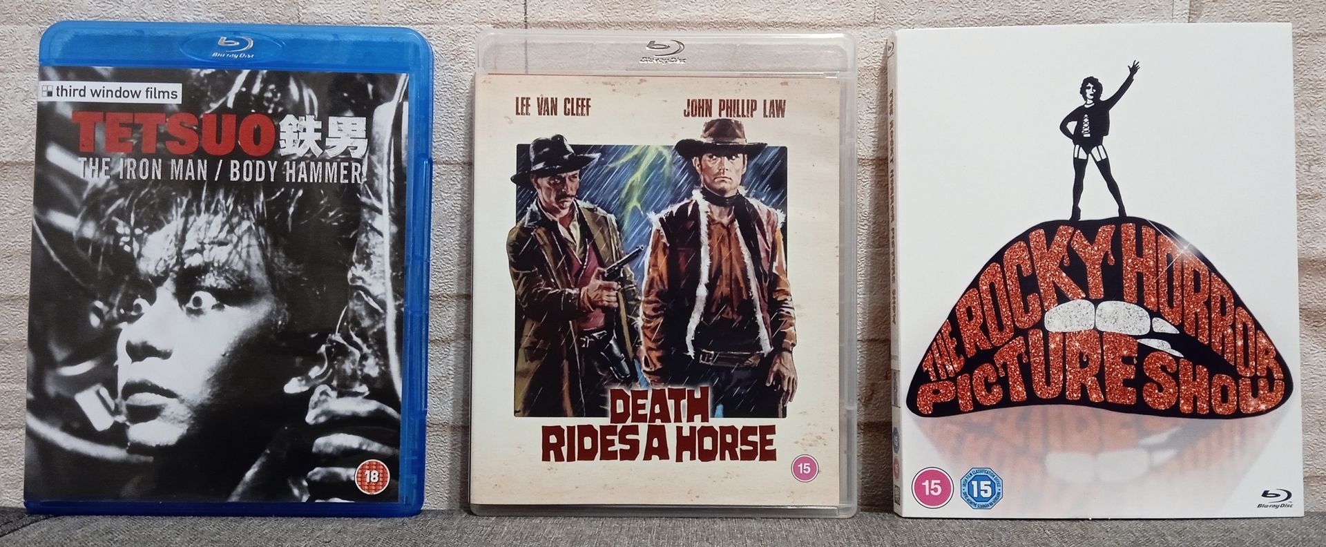 [Obrazek: ME17QJL2_o.jpg]