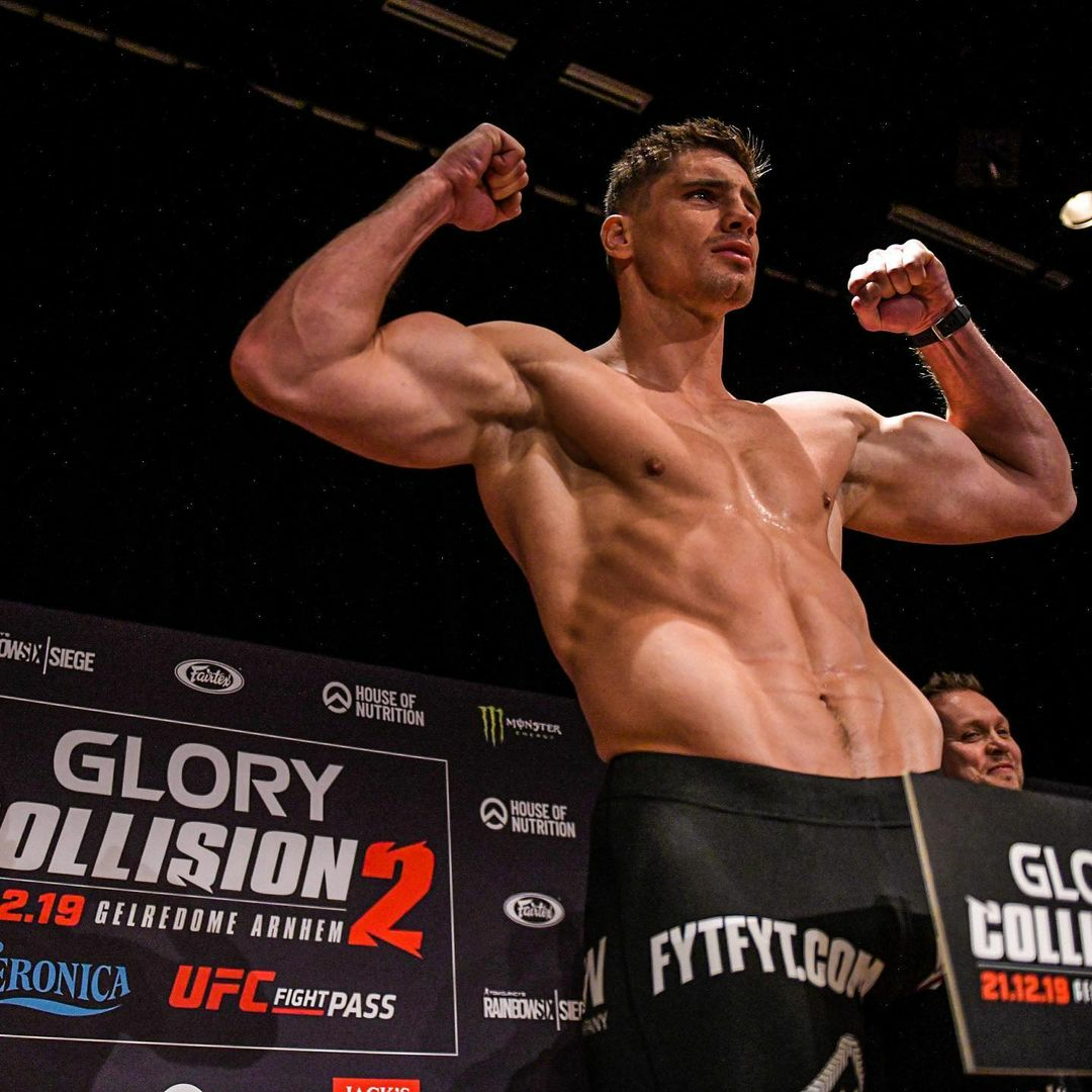 Rico Verhoeven - peleador neerlandés de kickboxing - Xtasis : Un Foro de  Hombres... para Hombres