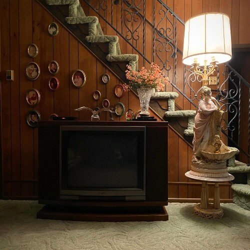  Zilla Rocca - Grand Closing feat Milc (2025) 