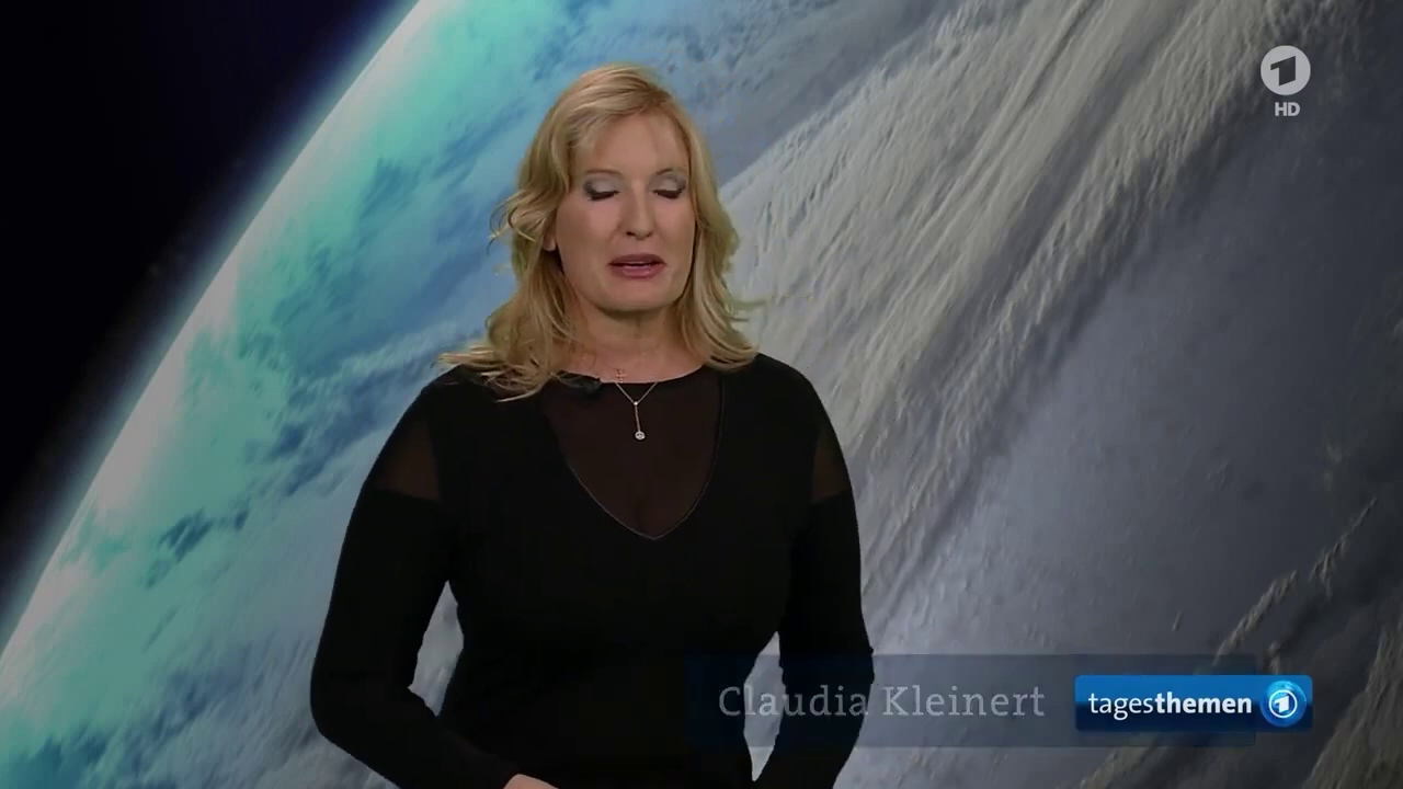 Claudia Kleinert - °ARD Wetter (MIX) 2023 - 167X Caps_10.png