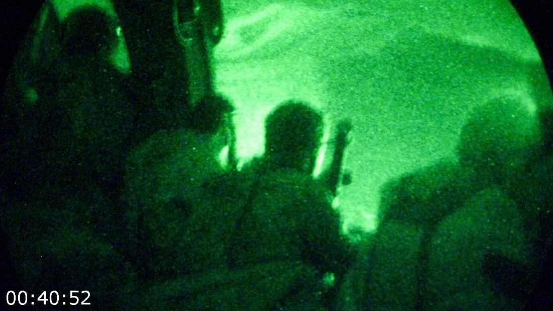 [Image: ME17XC96_o.png]