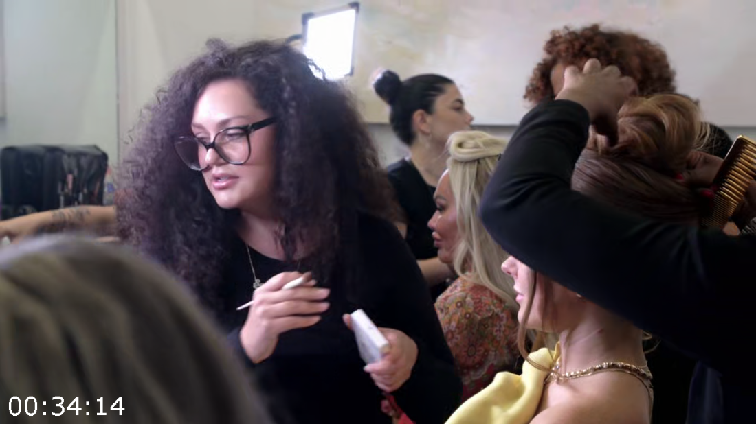 [Image: ME17U067_o.png]