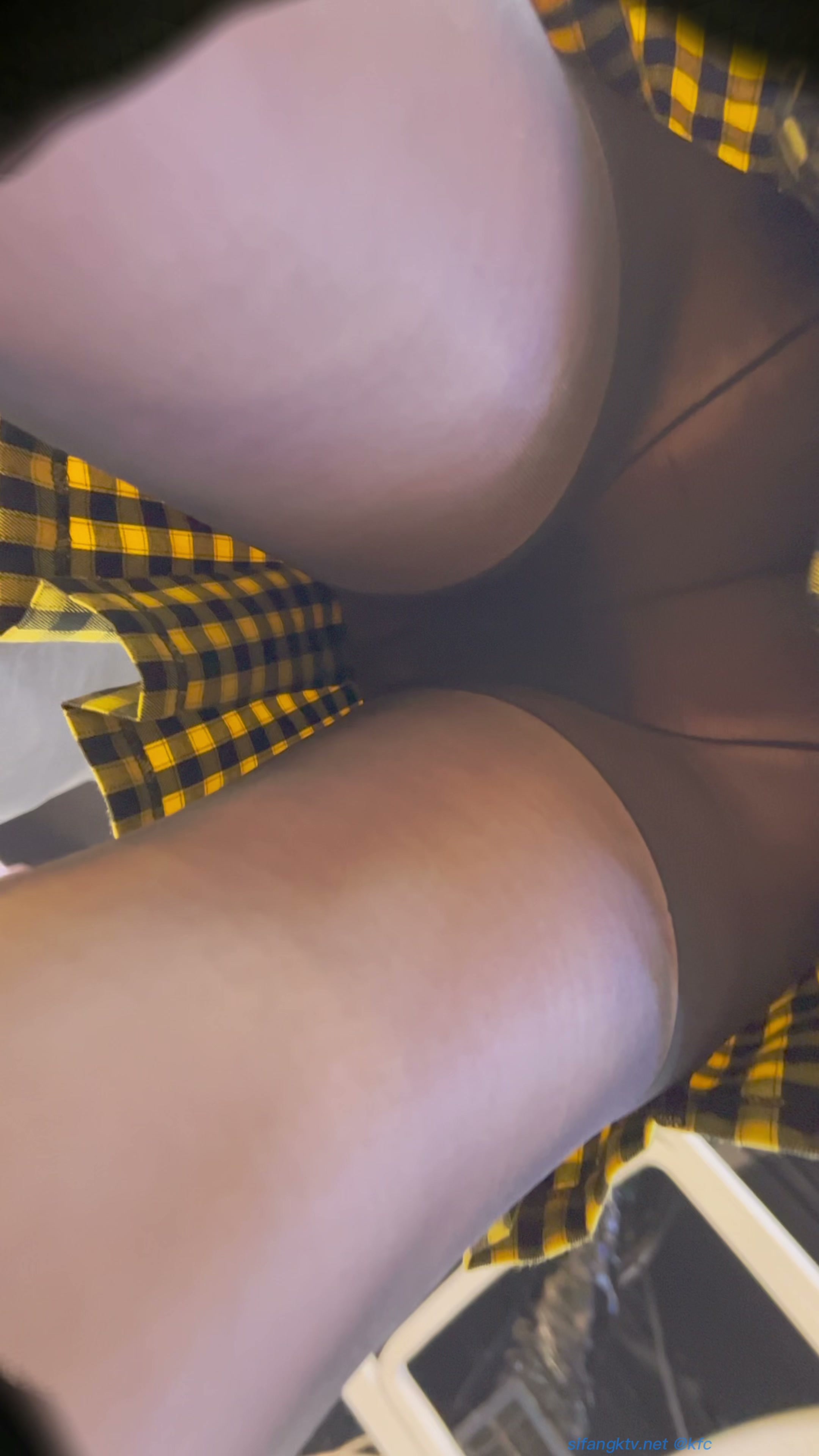 Upskirt No Panties – Asia Girl No.61