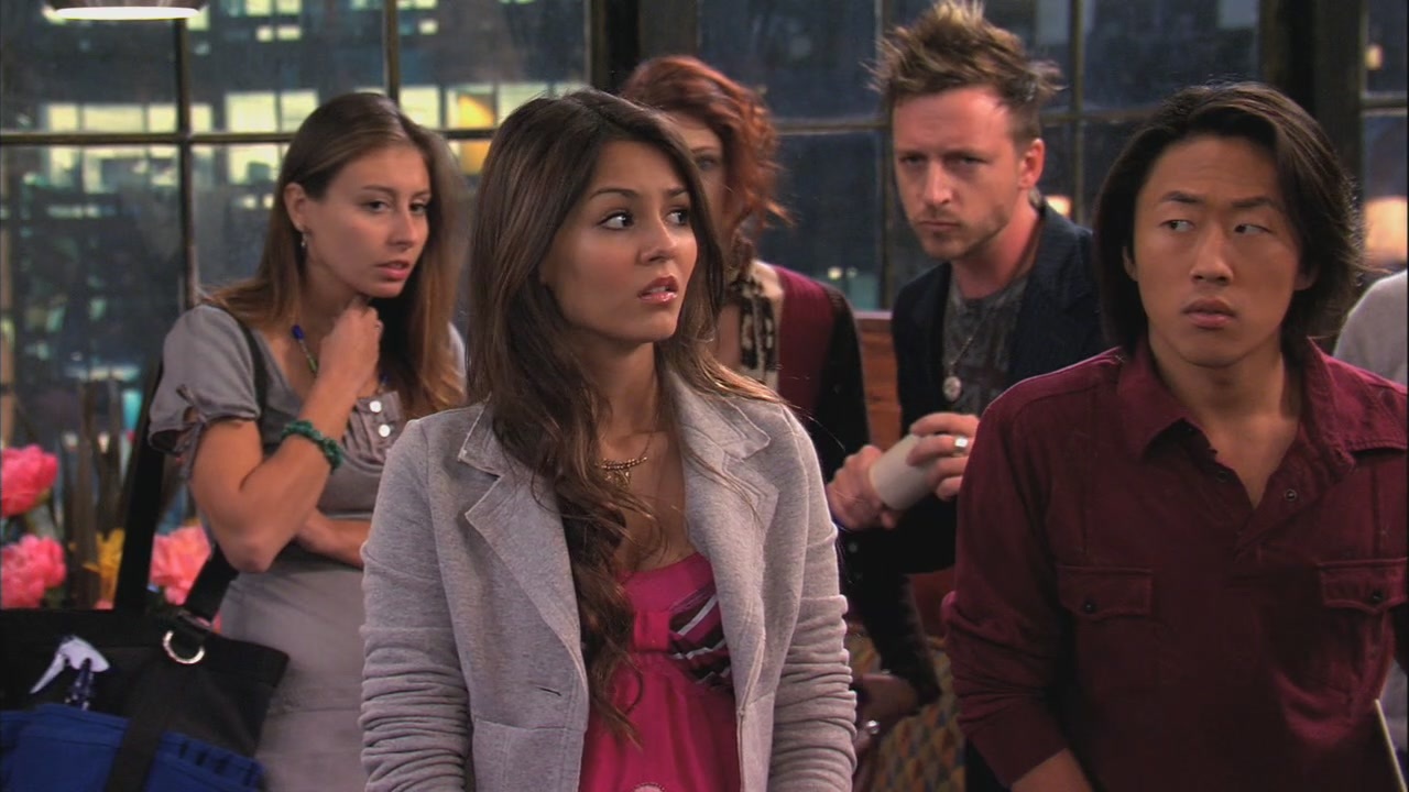 victoriajustice victorious110 okamicaps_536.JPG