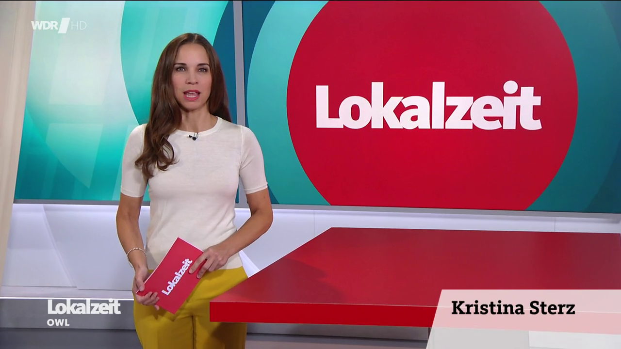 Kristina Sterz - °WDR Lokalzeit 16.09.2022 - 95X Caps_07.png