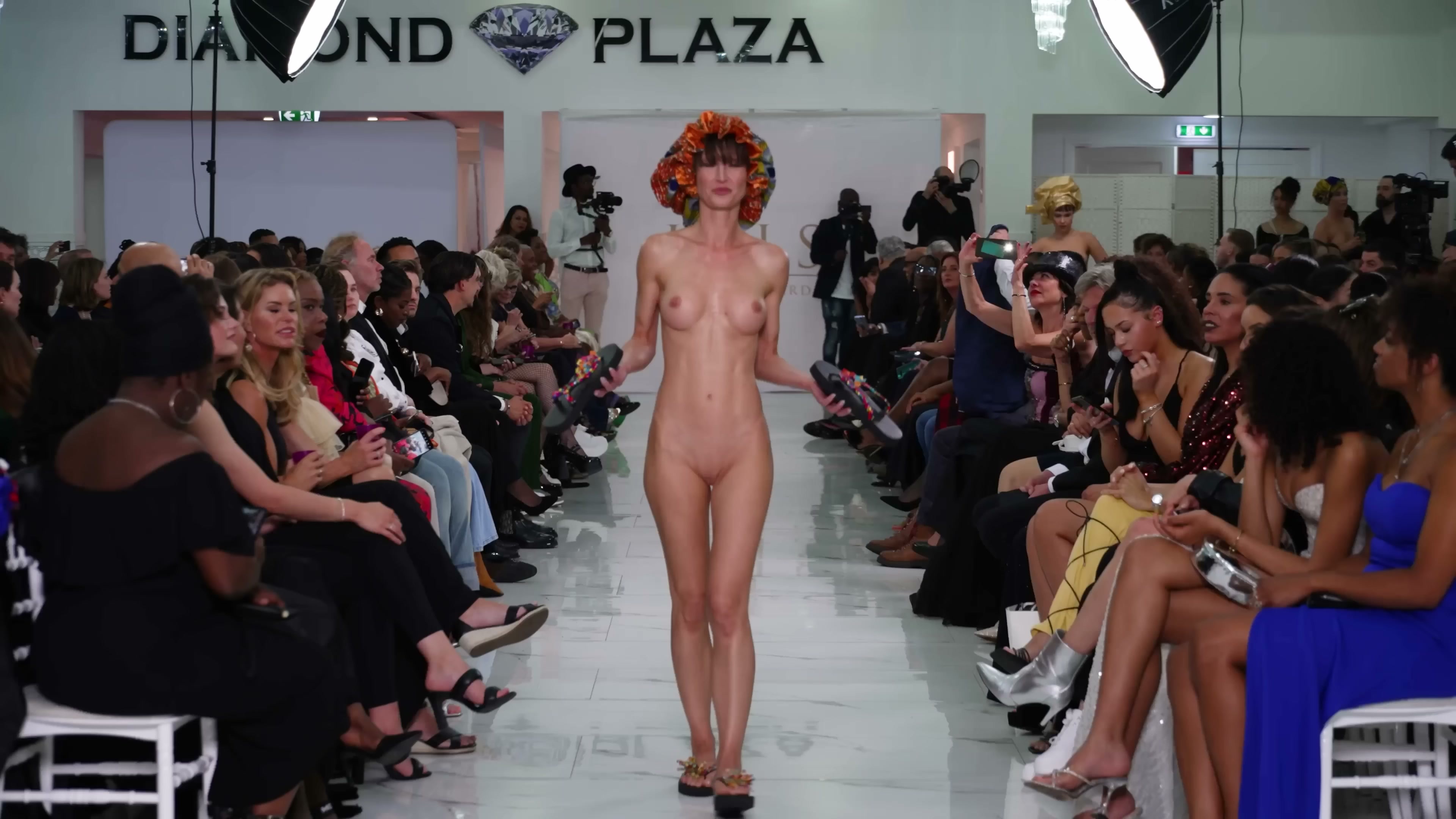 Isis Fashion Awards No.11