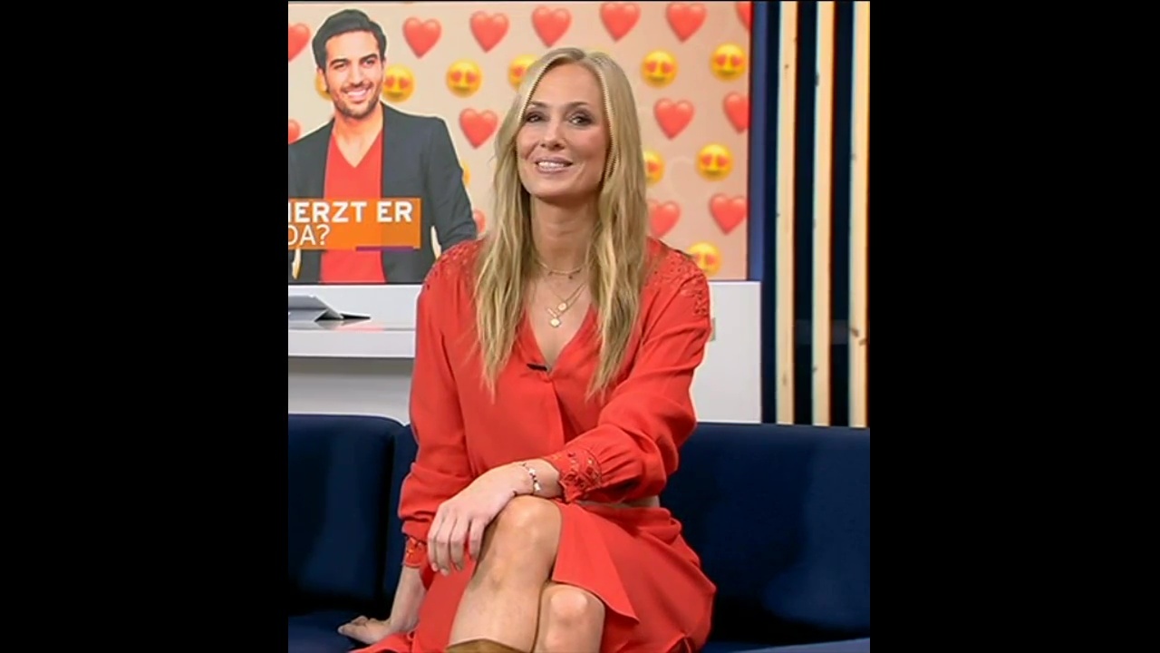 AngelaFingerErben14122021fz.mp4-2021-12-25-12h50m49s389.jpg