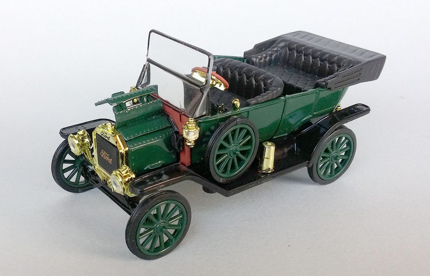 OLD_CARS_02.jpg