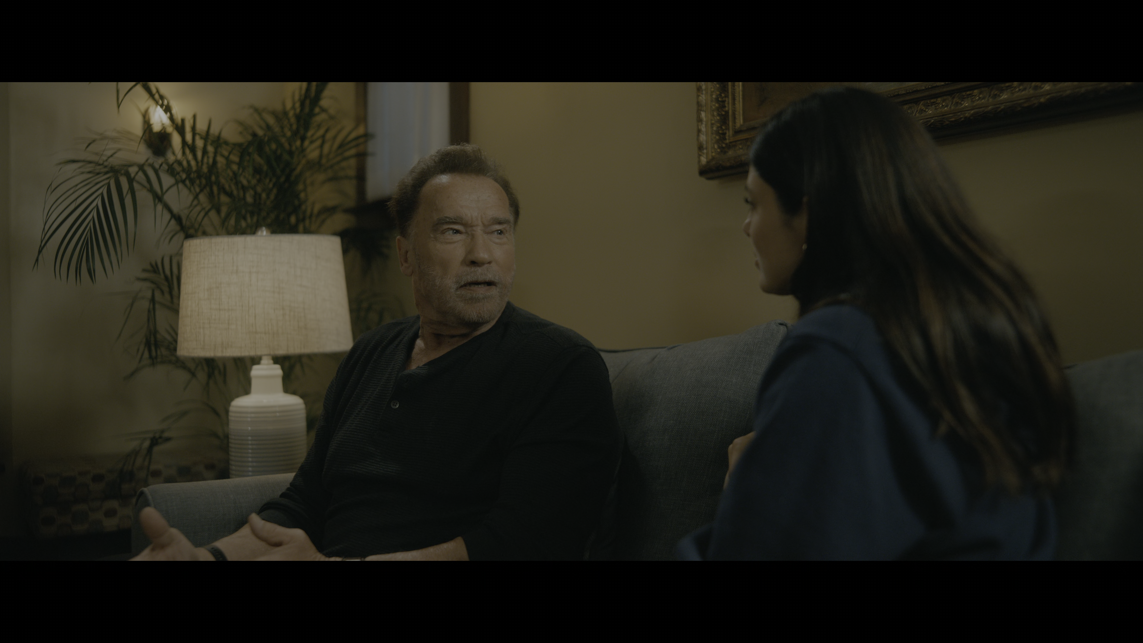 Fubar.S02E01.Sotto.lo.stesso.tetto.ITA.ENG.2160p.NF.WEB-DL.DDP5.1.DV.HDR.H.265-MeM.GP.mkv_snapshot_39.15.942.png