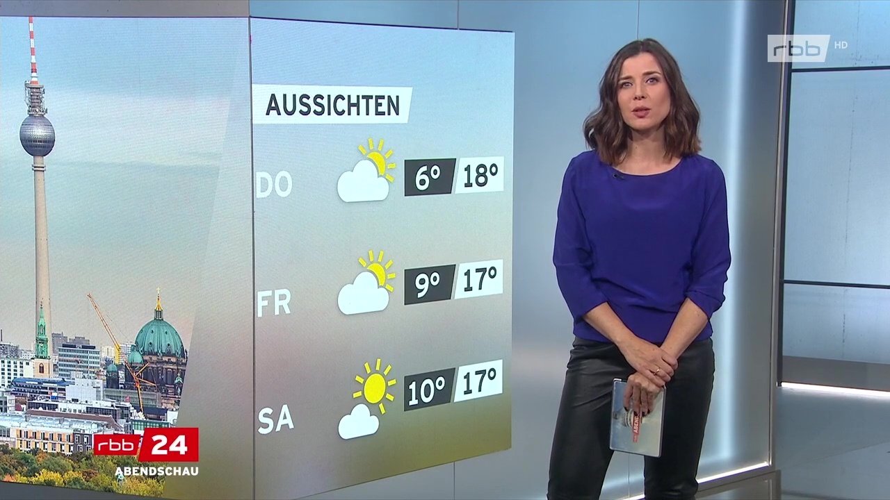EvaMariaLemke11102022fz.mp4-2022-10-11-21h15m20s294.jpg