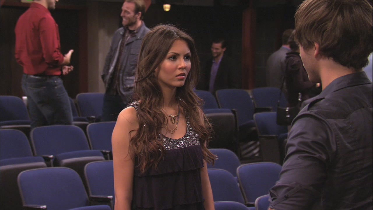 victoriajustice victorious118 okamicaps_363.JPG