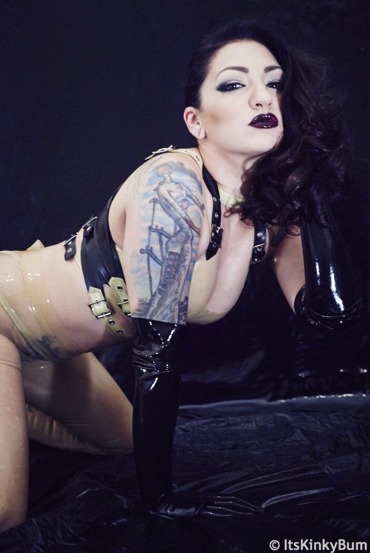 cybill troy and mistress cybill troy in answer #2434170