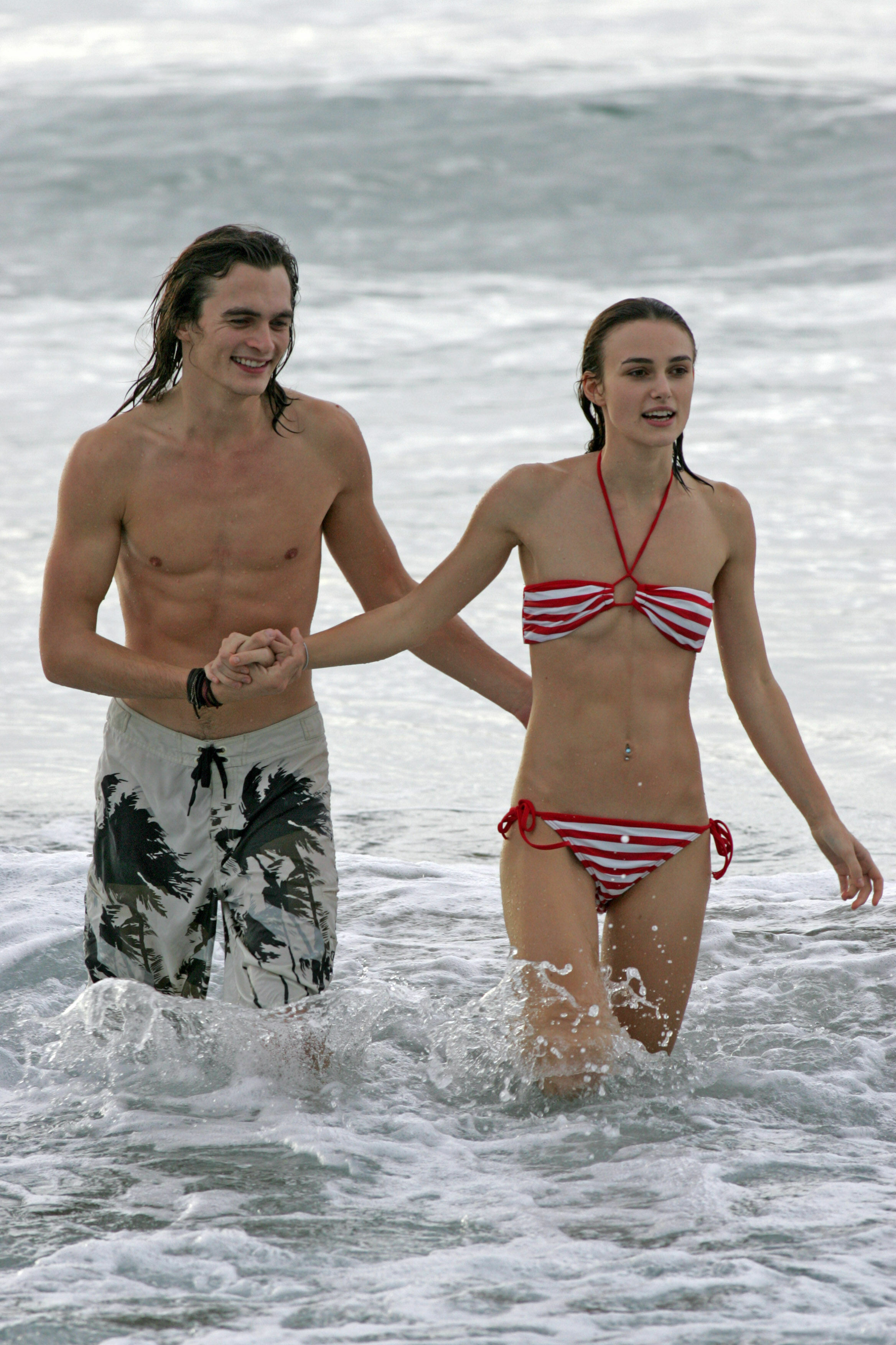 57406hqcbnetkeiraknightfe8.jpg
